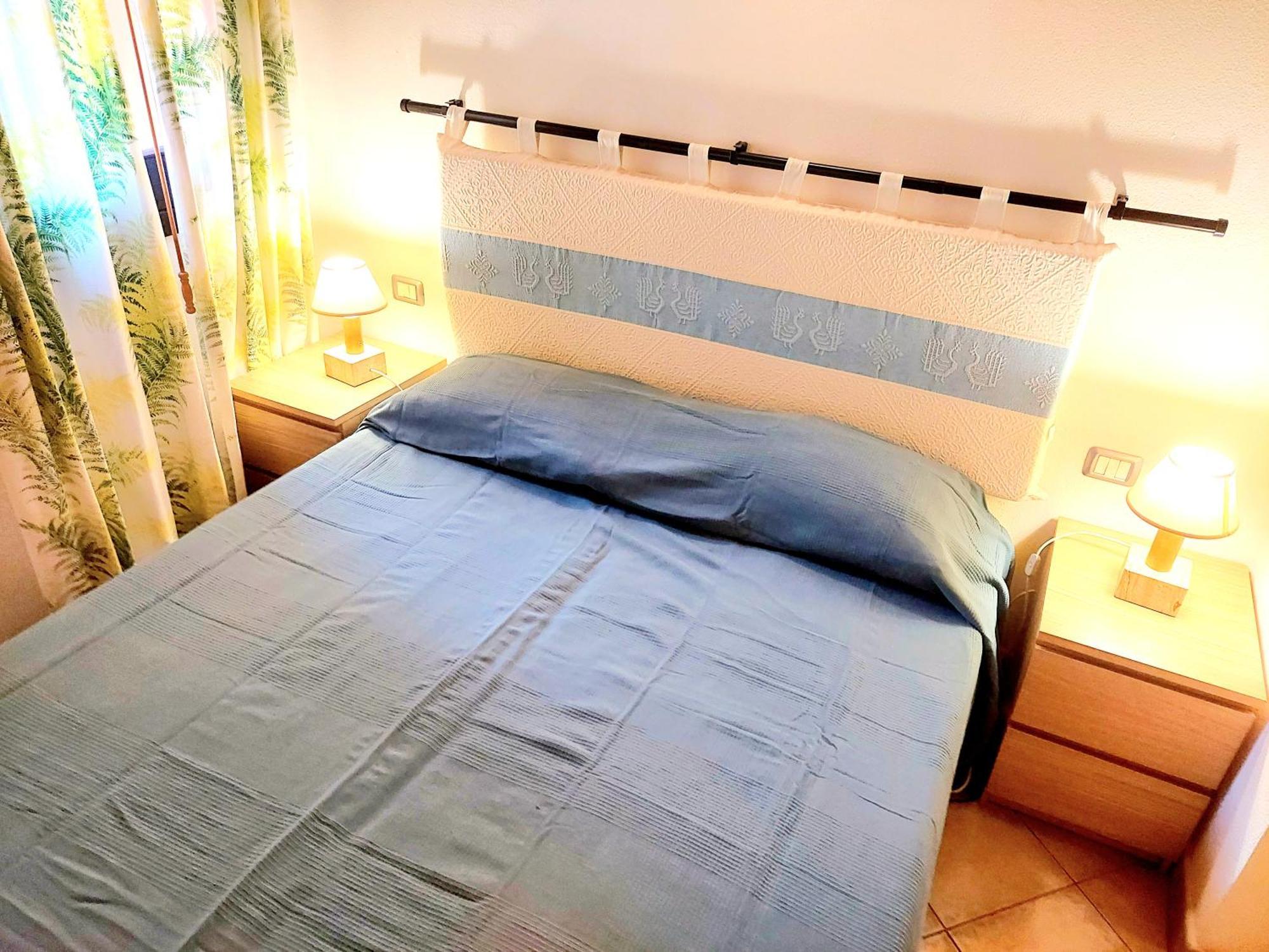 Hébergement de vacances Su Bisu R4991 Terrace With Sea View, 500m From The